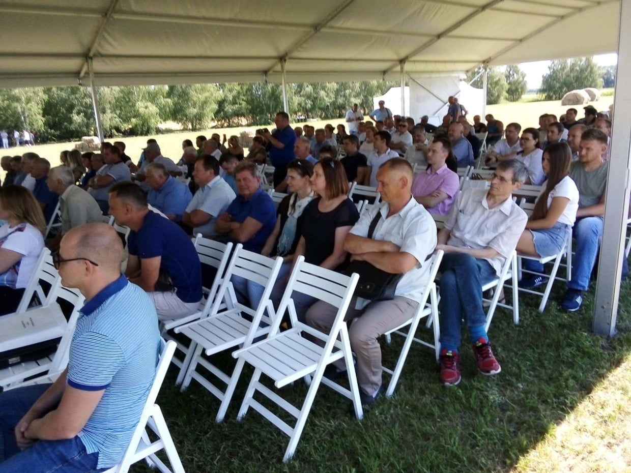 IMG-9fc463b61e11d3af683b001ff15b33da-V